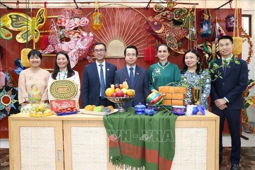 Gìn giữ văn hóa Việt tại Brunei