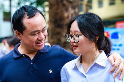 Phụ huynh không phải kho của cải để nhà trường 'tận thu'