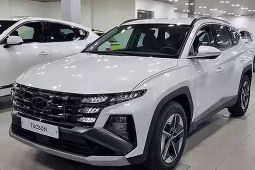Hyundai Tucson 2025 bản rẻ nhất bất ngờ về đại lý: Khách Việt đổ xô săn đón vì đẹp hơn CX-5 và CR-V