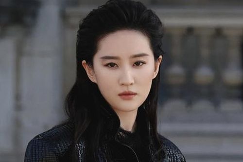 Lưu Diệc Phi suýt mất mạng năm 18 tuổi