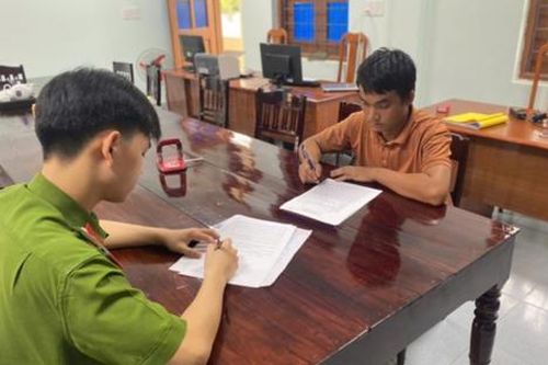 Tóm gọn thanh niên ban ngày trộm cắp, đêm về ngủ gầm cầu