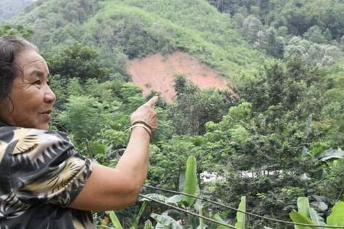 Nguy cơ sạt lở ở Hòa Bình: Người dân thấp thỏm trong cảnh có nhà nhưng không thể về