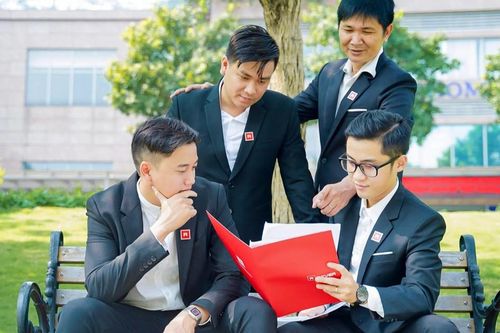 Bát nháo đào tạo chứng chỉ môi giới bất động sản