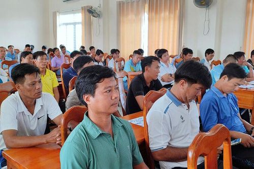 Tập huấn dạy học môn Giáo dục thể chất theo 'Chiến lược 6C' cấp tiểu học