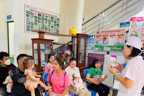 Hưởng ứng Tuần lễ Làm mẹ an toàn năm 2024