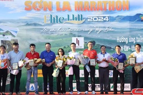 Khai mạc Giải chạy Sơn La Marathon Elite Hill năm 2024