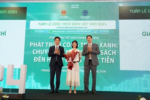 Báo Xây dựng trao giải 'Cuộc thi viết về Công trình xanh Việt Nam 2024 - Lần thứ 2'