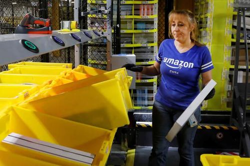 Giảm 14.000 quản lý, tập đoàn Amazon dự kiến tiết kiệm hàng tỷ USD