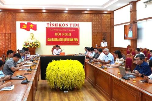 Kon Tum: Cần chủ động cung cấp thông tin các vấn đề báo chí phản ánh, dư luận quan tâm