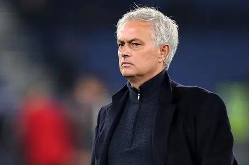 Rộ tin HLV Mourinho sẽ trở lại Ngoại hạng Anh