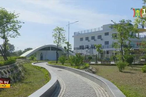 Gắn biển công trình 'Dân vận khéo' tại quận Hoàng Mai