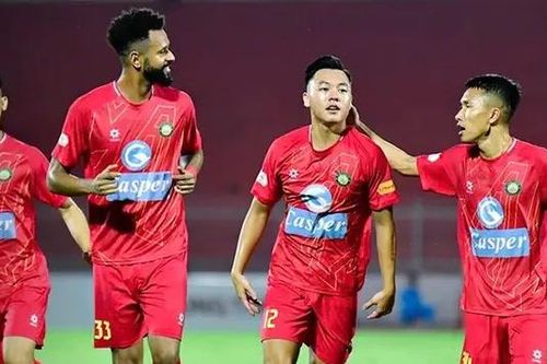 Thanh Hóa vươn lên dẫn đầu bảng xếp hạng