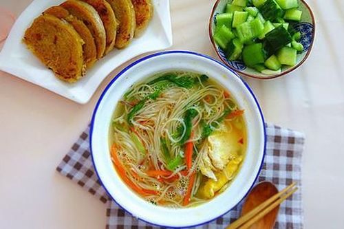 Nếu thấy loại rau này, hái ngay về làm 2 món ăn giòn ngon, lạ miệng lại giúp tăng miễn dịch, đào thải độc tố, thanh nhiệt...