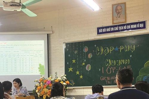 Xã hội hóa giáo dục: Đâu là giới hạn?