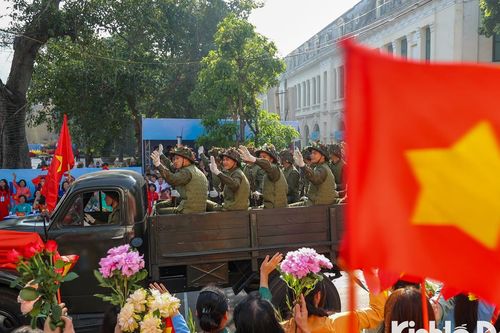 Đạo diễn Hoàng Công Cường chia sẻ sân khấu dài 1,7km của chương trình nghệ thuật 'Ngày hội Văn hóa vì hòa bình'