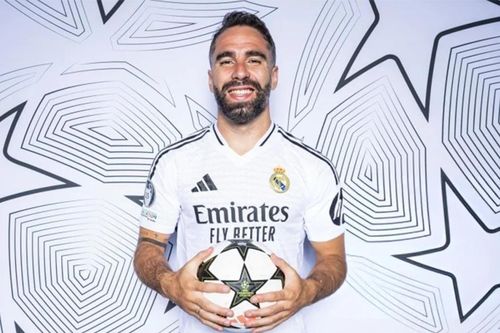Real Madrid có hành động cực ấm lòng với hậu vệ vừa dính chấn thương kinh hoàng có thể nghỉ hết mùa