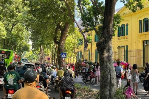 Đông nghịt người 'săn nắng' mùa thu trên phố Phan Đình Phùng