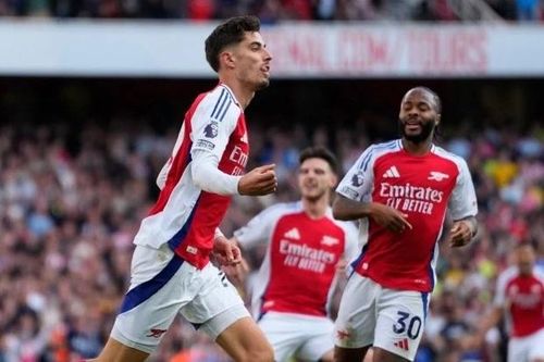 Khoảnh khắc Arsenal ngược dòng thắng lớn ở Ngoại hạng Anh