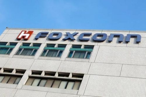 Foxconn công bố doanh thu 'khủng' nhờ nhu cầu về công nghệ AI