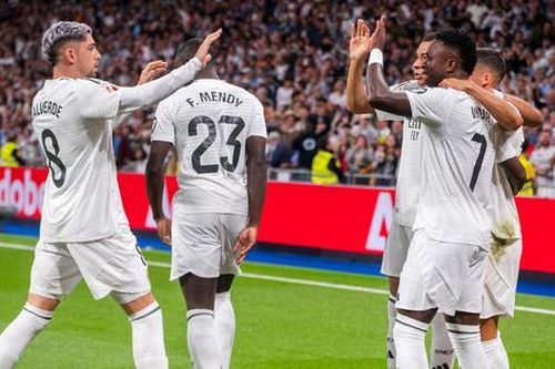 Bắn hạ 'Tàu ngầm vàng', Real Madrid san bằng điểm số với Barcelona