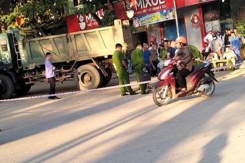 Cụ bà 92 tuổi tử vong sau va chạm với xe tải