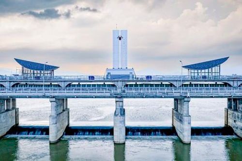 Độc đáo những chiếc lá trên đập dâng hơn 750 tỷ đồng bắc qua sông Kôn