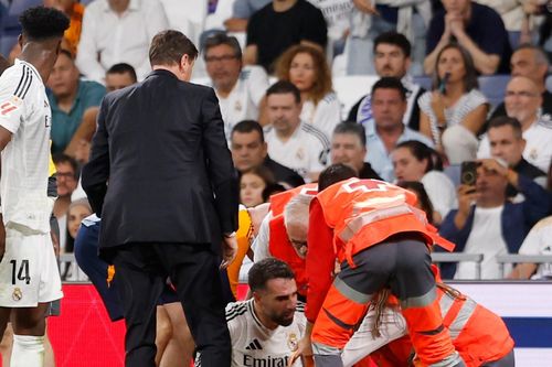 Real Madrid lo sốt vó, Carvajal nguy cơ nghỉ hết mùa