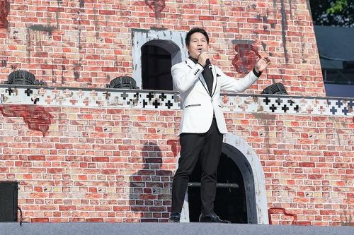 Tùng Dương, Trọng Tấn ghi dấu ấn ở chương trình do Hoàng Công Cường đạo diễn