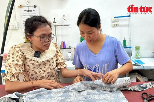 Lớp học nghề nâng bước cho người yếu thế
