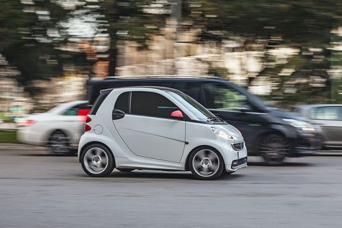 'Điểm mù' với ô tô cỡ nhỏ ở thị trường lớn thứ 2 thế giới