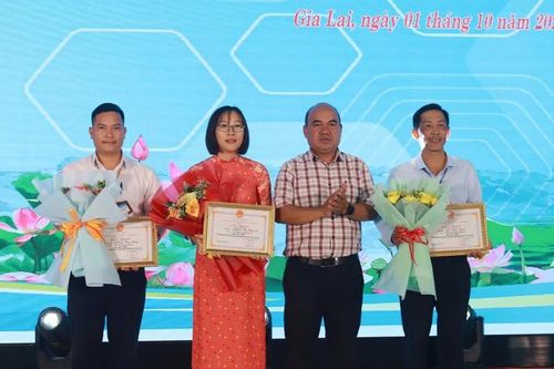 Tận tâm, sáng tạo trong dạy nghề