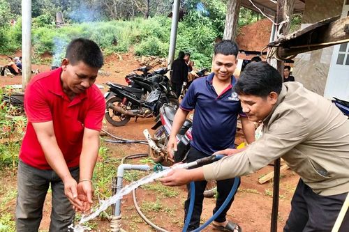 Người dân huyện biên giới Đức Cơ phấn khởi có nước sạch sinh hoạt
