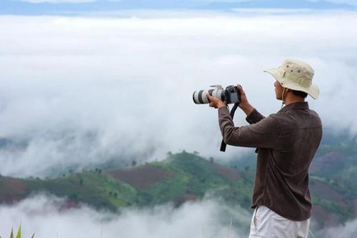 'Săn mây' trong phố