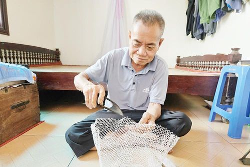 Bền bỉ giữ nghề