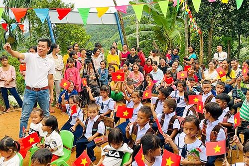 Hành trình xây những điểm trường 'chạm mây'