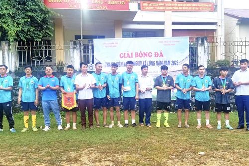 Lũng Nặm đẩy mạnh phong trào 'Toàn dân đoàn kết xây dựng đời sống văn hóa'