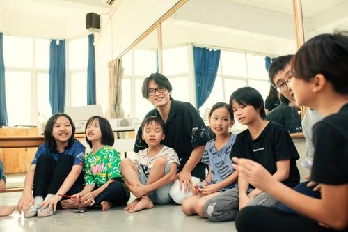 Hà Anh Tuấn trở thành Đại sứ của 'Tổ chức Trẻ em Rồng Xanh'