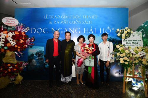 Ra mắt cuốn sách 'Dọc ngang hải hồ' - tập 7 trong series 'Chém theo chiều gió'