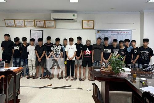 Hiệp lực đấu tranh, ngăn chặn tội phạm mang theo hung khí 'diễu phố'