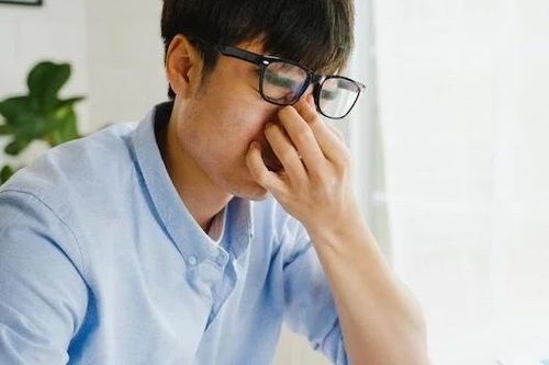 Dấu hiệu cảnh báo sớm ung thư