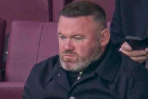 Vì sao Wayne Rooney phát phì?