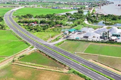 Nam Định đẩy nhanh tiến độ các dự án giao thông trọng điểm, tạo 'đường băng' để 'cất cánh'