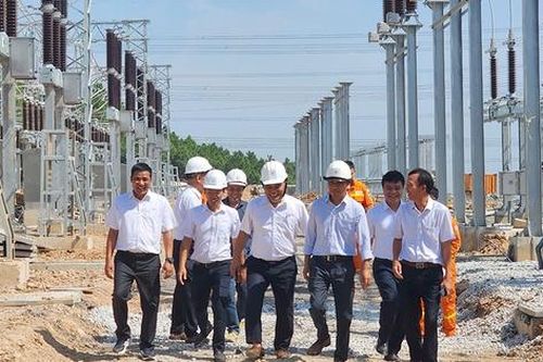 Dồn lực hoàn thành dự án TBA 220kV Khu kinh tế Nghi Sơn và đường dây đấu nối trong tháng 10/2024