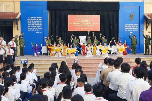 Vở kịch đặc biệt