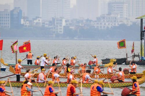 Hàng nghìn VĐV sẽ tranh tài đua thuyền rồng tại Hồ Tây