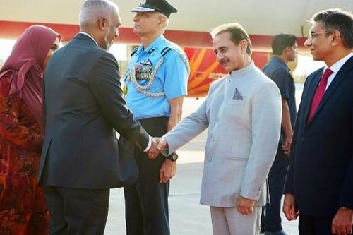 Tổng thống Maldives thăm Ấn Độ: Du lịch, gói cứu trợ và hàn gắn quan hệ
