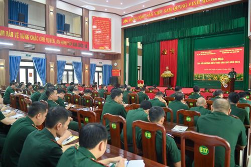 100 cán bộ, chiến sĩ BĐBP Thanh Hóa tham gia bồi dưỡng kiến thức dân tộc năm 2024