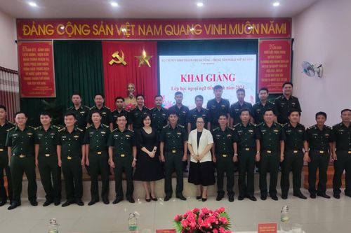 BĐBP thành phố Đà Nẵng khai giảng khóa học tiếng Anh năm 2024