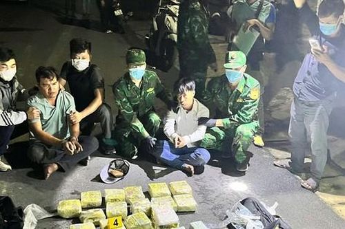 Phá đường dây vận chuyển ma túy đá lớn nhất từ trước đến nay tại Tây Ninh