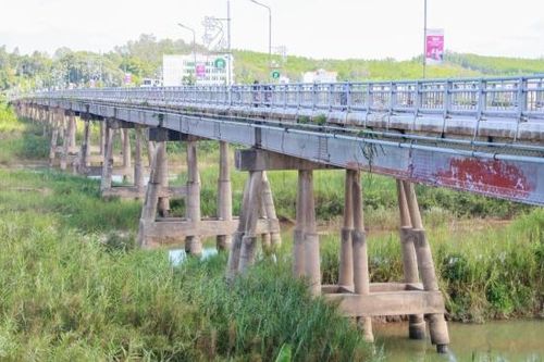 Quảng Ngãi: Cầu Trà Khúc 1 sẽ dừng khai thác khi lũ ở mức báo động 3